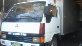 Mitsubishi Canter 2000 for sale