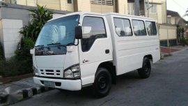 2012 Isuzu Nhr for sale