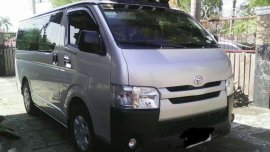 SELLING TOYOTA Hiace van commuter 2015