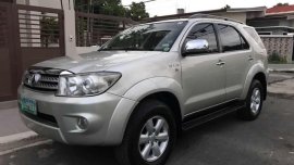 2009 Toyota Fortuner G AT GAS FOR SALE