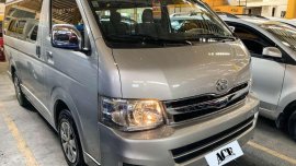 2013 Toyota Hiace Grandia GL 1st Owned All original