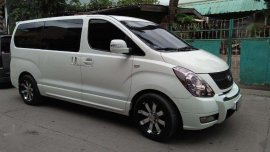SELLING 2012 Hyundai Starex hvx