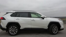 Toyota Rav4 hybrid 2018 FOR SALE