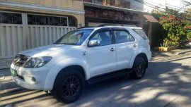 Toyota Fortuner g 2008 diesel FOR SALE