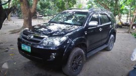 TOYOTA Fortuner G diesel FOR SALE