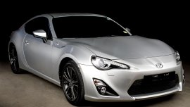 FOR SALE: Toyota 86 (2013 model)