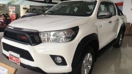 NEW TOYOTA HILUX 4X2 E M/T 2019