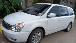 2010 series KIA Carnival EX top of the line