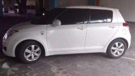 Suzuki Swift 2009 model AT top of the line