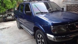 For sale Nissan Frontier 4x2 2.7 2002 model 340k nego.