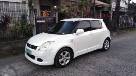 Suzuki Swift AT 2007 model. Rush sale 258k 
