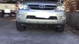 SELLING 2007 TOYOTA Fortuner diesel automatic