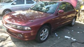 Selling Mitsubishi Lancer. sb like new