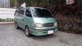 2000  Toyota Hiace commuter van. Diesel manual. FOR SALE