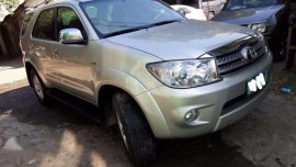 Toyota Fotuner G 2010 Good as Brandnew