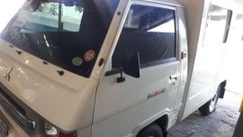 Mitsubishi L300 fb 2015 model dual aircon