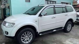 2011 Mitsubishi Montero SE 4x4 Top of the Line!