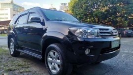 2011 Toyota Fortuner G GAS automatic 1st owned top condition 