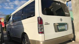 Toyota Hi-Ace GL Grandia Manual Diesel 2008