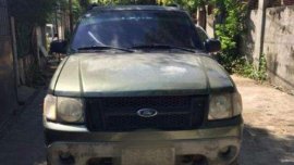 Like new Ford Explorer for sale