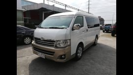 2011 Toyota Hiace Super Grandia AT for sale