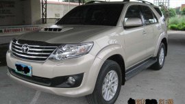 SELLING TOYOTA Fortuner g matic 2013