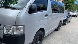 2018 TOYOTA Hiace 30 Commuter Manual Silver