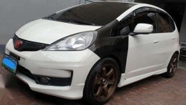 HONDA JAZZ 2012 1.5V Top of the line