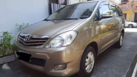 2010 Toyota Innova g variant matic FOR SALE