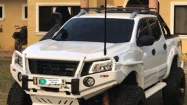 Nissan Navara 4x4 VL AT 2016 for sale 