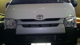 2019 TOYOTA Hiace commuter 3.0 diesel FOR SALE