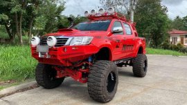 Selling: Modified Toyota Hilux Vigo Champ 2015