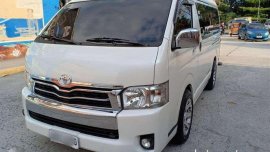 2015 Toyota Hiace Super Grandia 2.5L AT 
