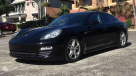 2012 Porsche Panamera Full options
