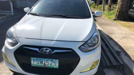 2011 Hyundai Accent Blue editon Top of the Line