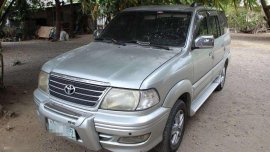 Toyota REVO VX200 2004 Top of the Line