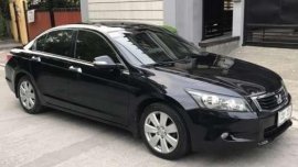 For sale 2010 Honda Accord top of the line. 90tkms. 