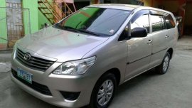 2012 Toyota Innova E for sale