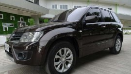 2015 SUZUKI Grand Vitara GL  (like new condition)