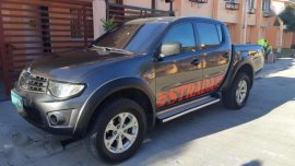Mitsubishi Strada pick up 2013 Model 4x4