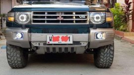 Very well kept Loved MITSUBISHI Pajero 1997 Gas