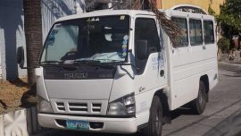 Isuzu fb Nhr 2010 FOR SALE