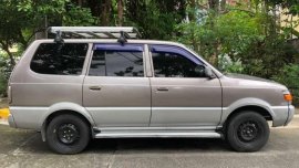 Toyota Revo 2000 Model Gasoline MT for sale