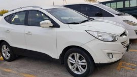 Hyundai Tucson 4x4 2012 model diesel automatic