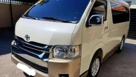 2017 Toyota Hi Ace GL Grandia AT 2T for sale