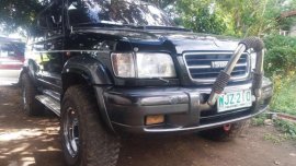 Isuzu Trooper 4x4 manual 1999 3.0 engine 
