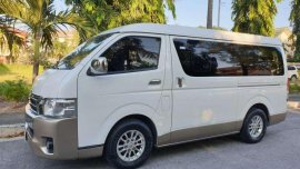 Toyota Super Grandia 2015 Automatic Super Fresh