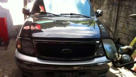 Ford Expedition XLT 2000 model for sale