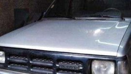 4Dr-Mazda B2200 91 for sale