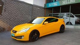 2012 Hyundai Genesis 3.8V6 automatic yellow